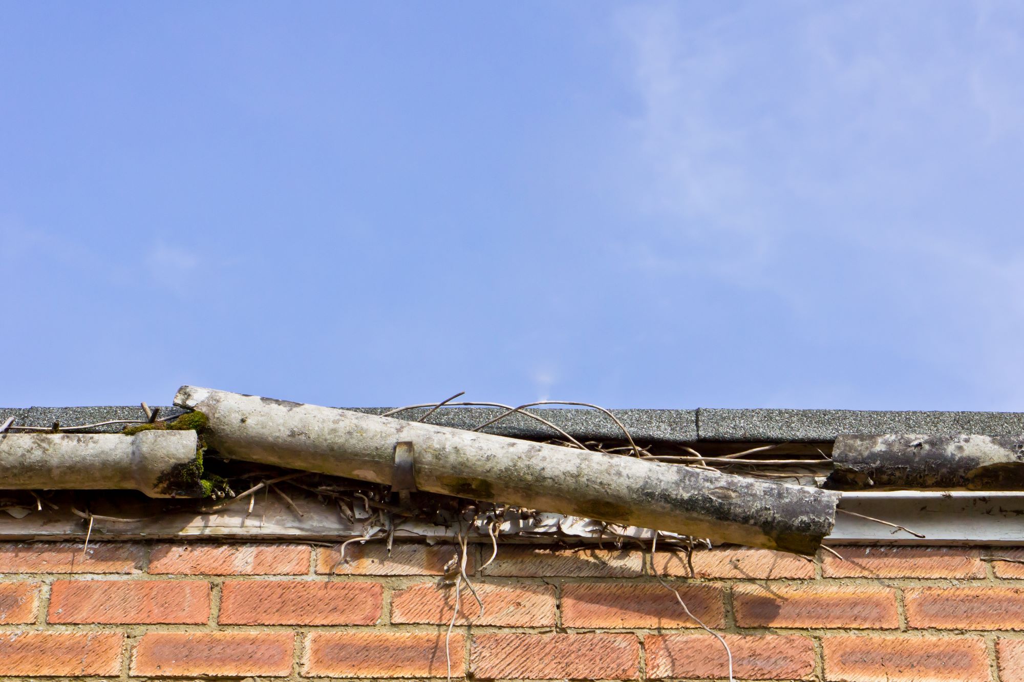 A Beginner's Guide to Gutter Repair Cost Storm Master Gutters